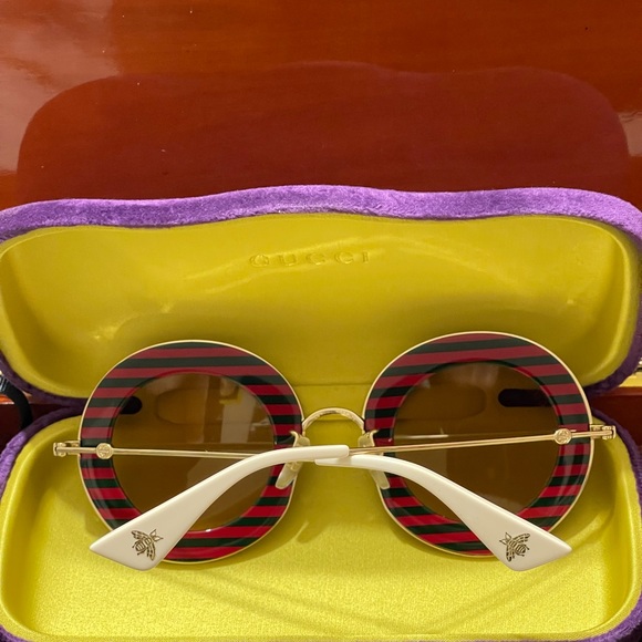Gucci BRAND NEW HARD TO FIND! Gold green and red ( Gucci colors) round Unisex - Picture 14 of 17